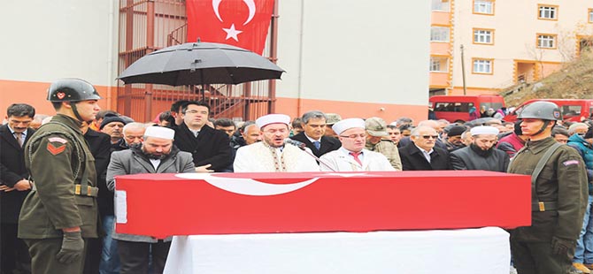 Kürtün, Selim Ünlü'ye ağladı