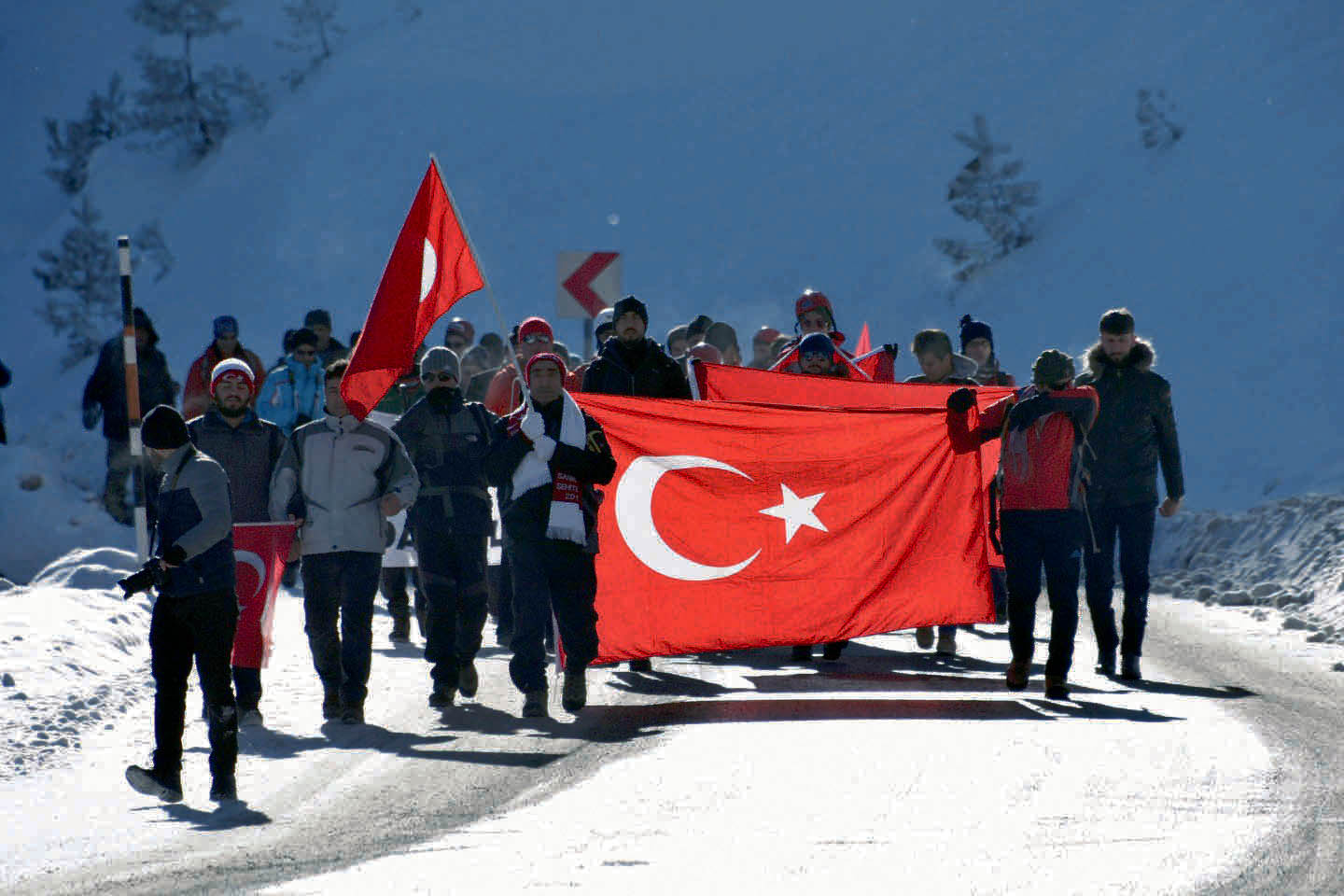 ÇIĞ ŞEHİTLERİ ZİGANA’DA ANILDI