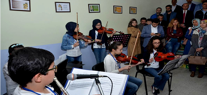 Gümüşhane Bilim ve Sanat Merkezi’nden TÜBİTAK Bilim Fuarı