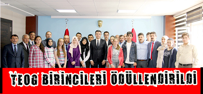 TEOG BİRİNCİLERİ ÖDÜLLENDİRİLDİ