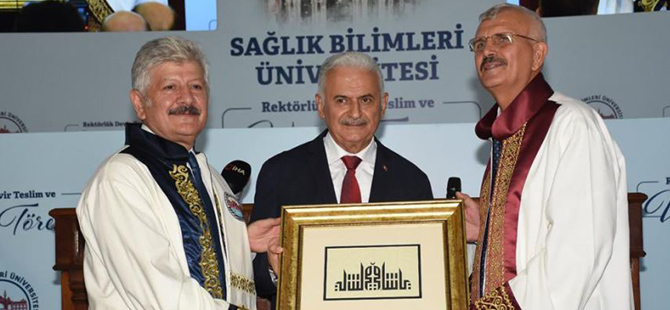 GURURUMUZ KEMALETTİN HOCA  REKTÖRLÜK GÖREVİNİ DEVRALDI