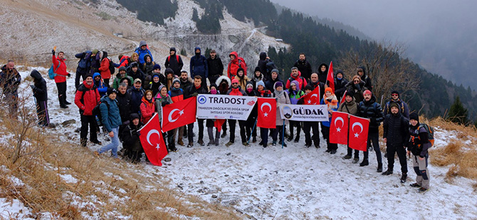 SARIKAMIŞ ŞEHİTLERİ İÇİN YÜRÜDÜLER