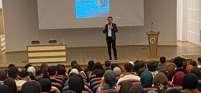 ERSİN HOCA GENÇLERE SOSYAL MEDYAYI ANLATTI