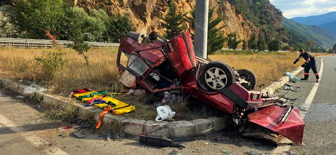 TORUL’DA FECİ KAZA: 1 ÖLÜ, 9 YARALI