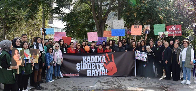 GÜMÜŞHANE’DE KADIN VE ÇOCUK CİNAYETLERİNE DUR DEMEK İÇİN YÜRÜYÜŞ DÜZENLENDİ