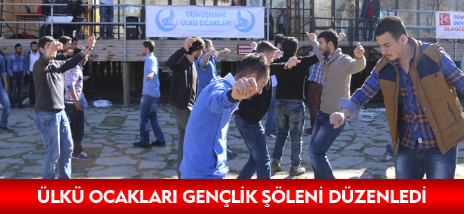 Ülkü Ocakları gençlik şöleni düzenledi