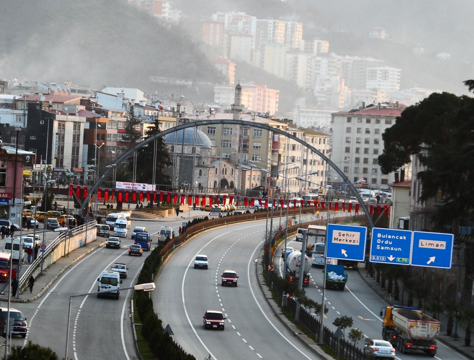 FINDIK BORSASI GİRESUN’A