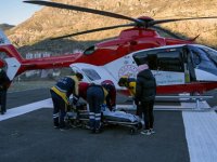 AMBULANS HELİKOPTER MİNİK ERVA ASEL İÇİN HAVALANDI