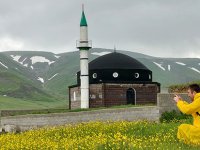 GÜMÜŞHANE DAĞLARI BAHARIN RENKLERİNE BÜRÜNDÜ