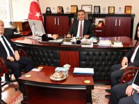 VALİ BARUŞ, İL ÖZEL İDARESİ’NDE 2025 PROJELERİNİ DEĞERLENDİRDİ