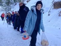 ARDOSK YABAN HAYVANLARI İÇİN DOĞAYA EKMEK VE YEM BIRAKTI