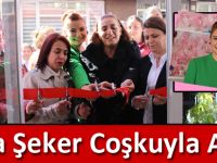 Mina Şeker Coşkuyla Açıldı